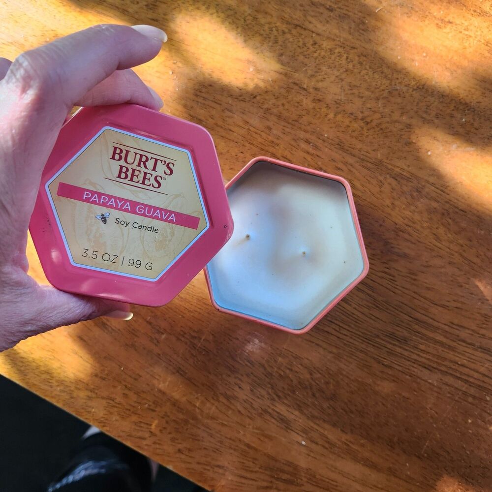 Burt's Bees Papaya Guava Soy Candle 3.5 oz Hexagonal Tin 2-Wick 10-15 Hr Burn - Picture 11 of 11
